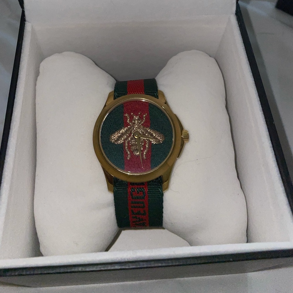 GUCCI WATCH. Never worn